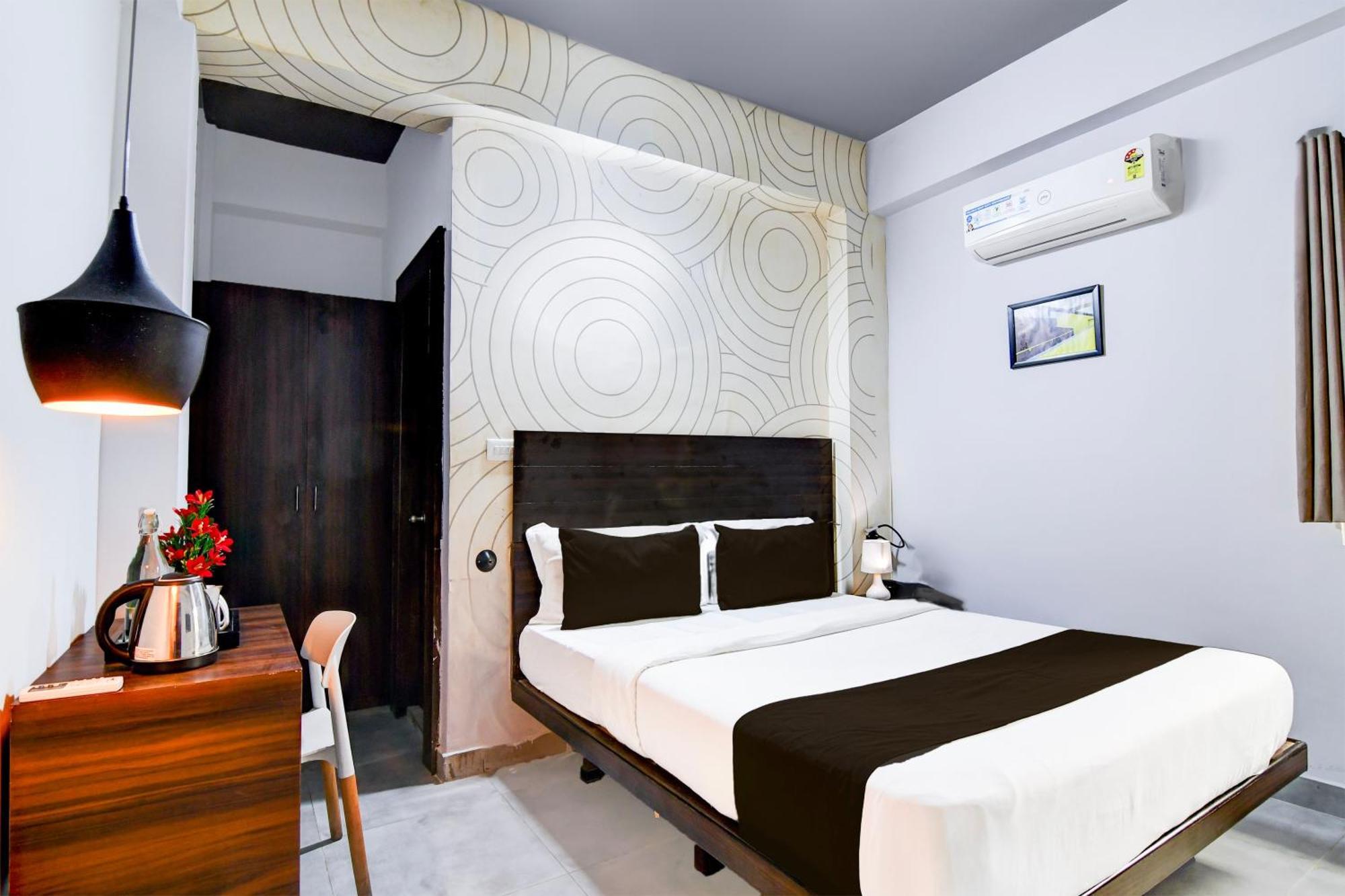 Super Townhouse Chandrasekharpur Μπουμπάνεσβαρ Εξωτερικό φωτογραφία