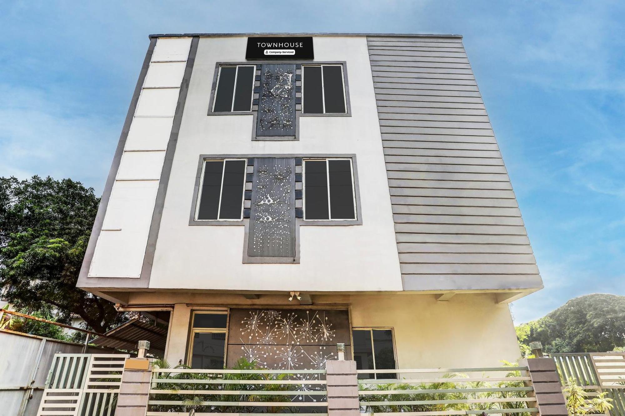 Super Townhouse Chandrasekharpur Μπουμπάνεσβαρ Εξωτερικό φωτογραφία