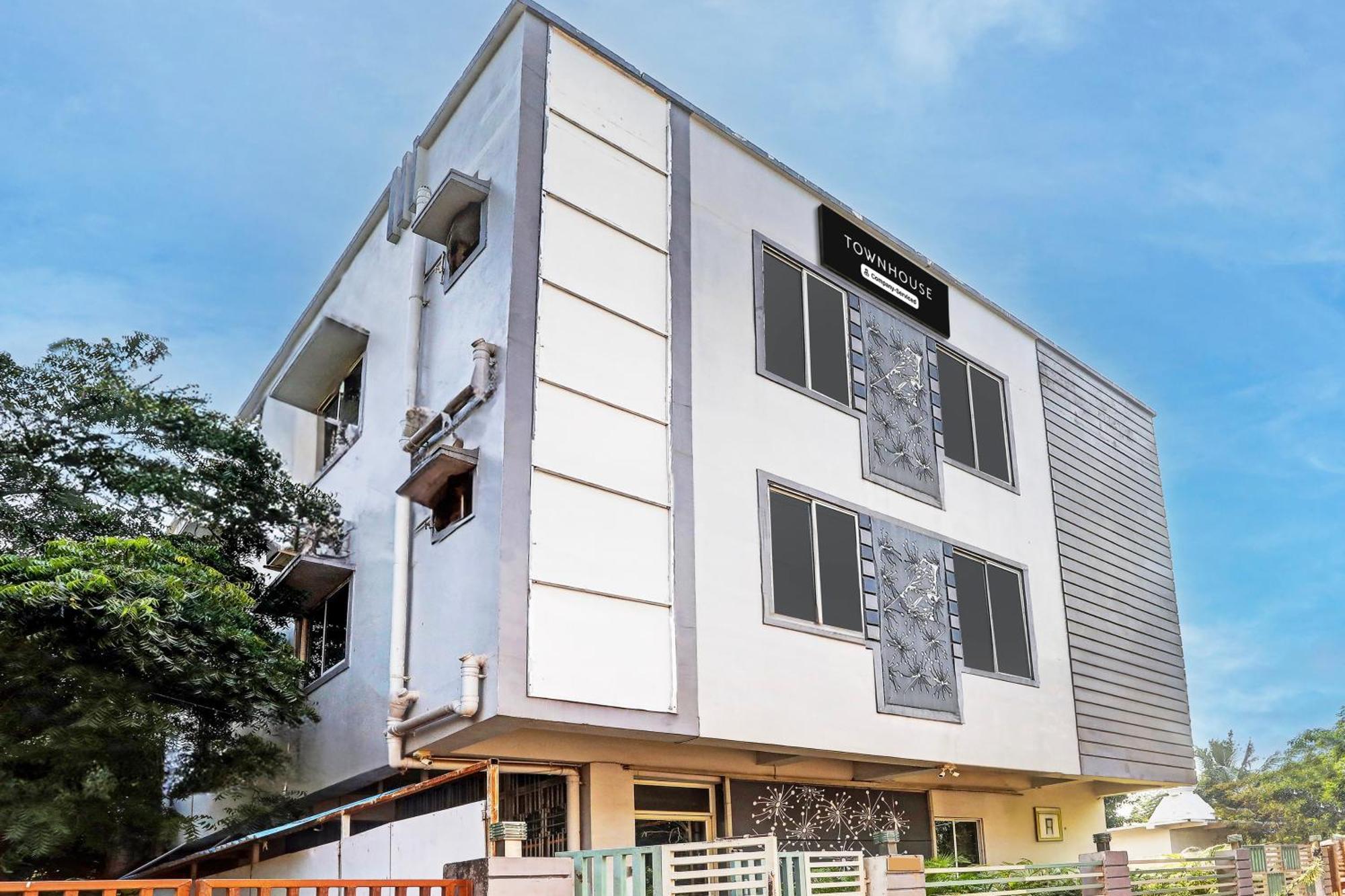 Super Townhouse Chandrasekharpur Μπουμπάνεσβαρ Εξωτερικό φωτογραφία