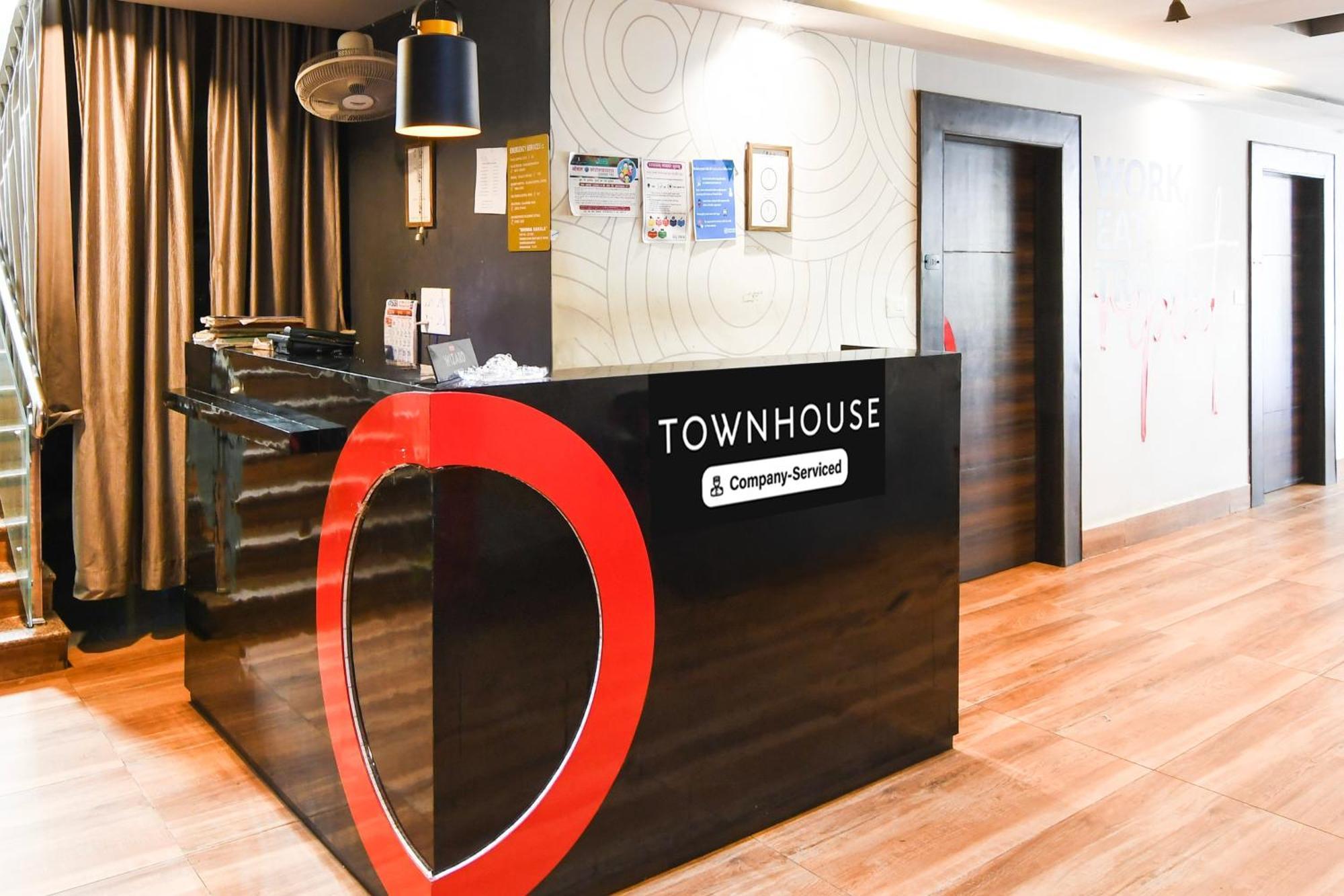 Super Townhouse Chandrasekharpur Μπουμπάνεσβαρ Εξωτερικό φωτογραφία